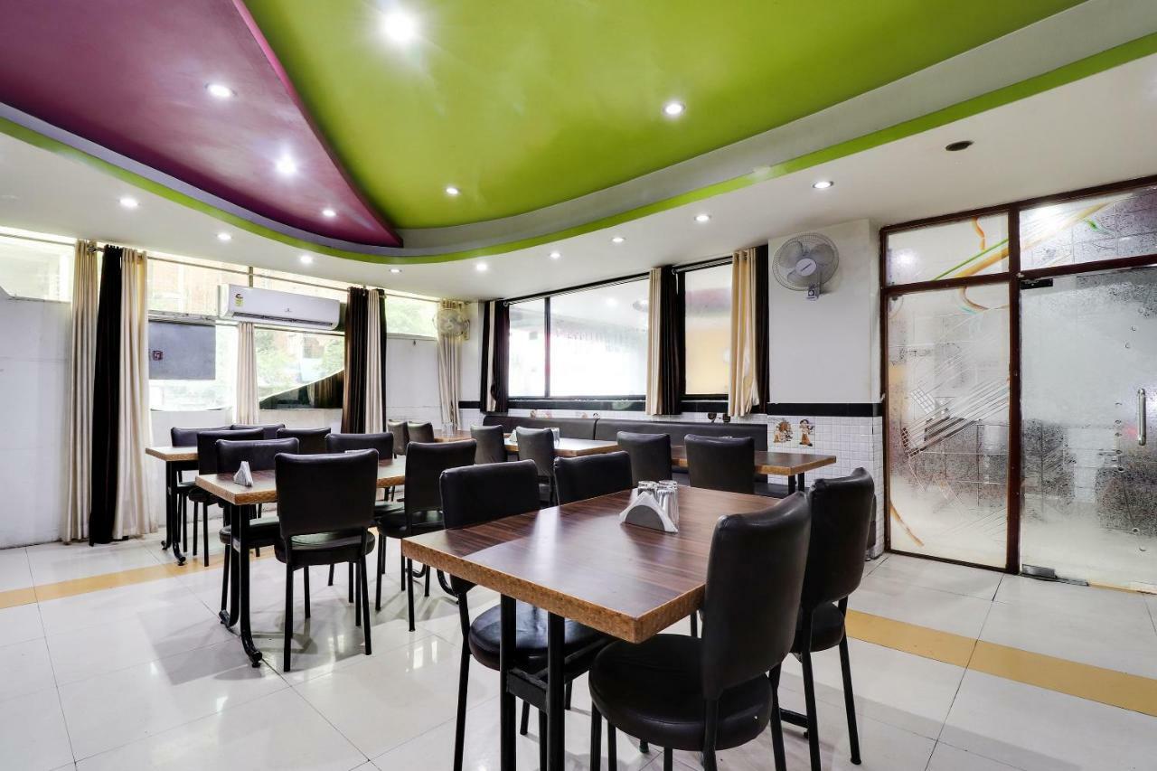 Oyo 45398 Kunal Hotel Etāwah Esterno foto